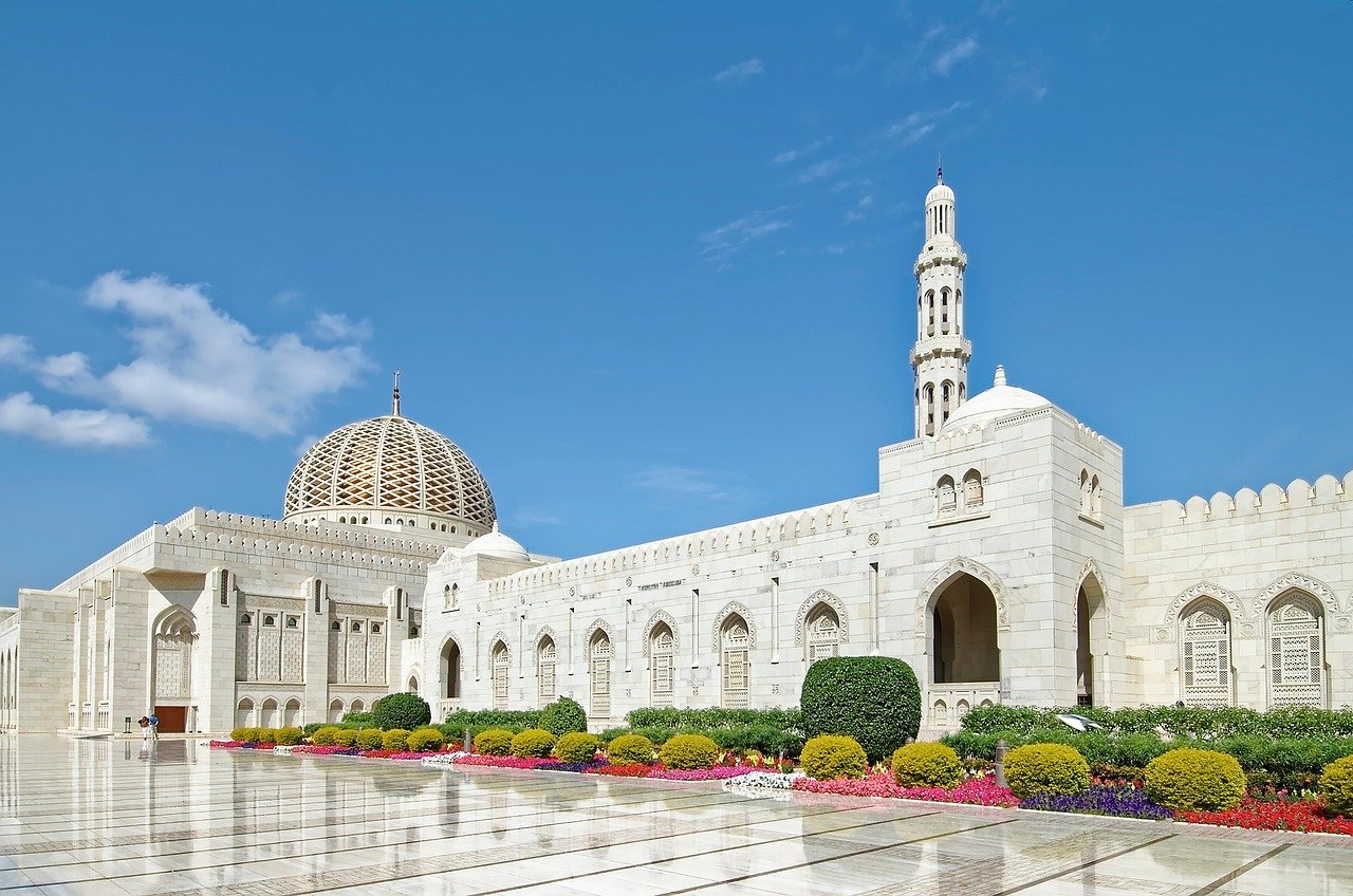 sultan qaboos grand mosque 5963726 1280